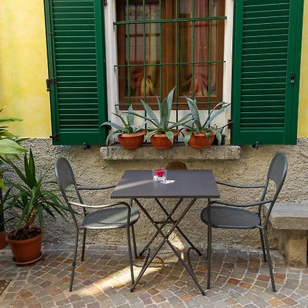 Le Coccinelle Home Манделло-дель-Ларио Экстерьер фото
