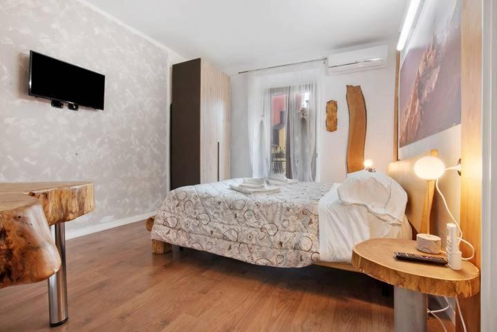 Le Coccinelle Home Манделло-дель-Ларио Экстерьер фото