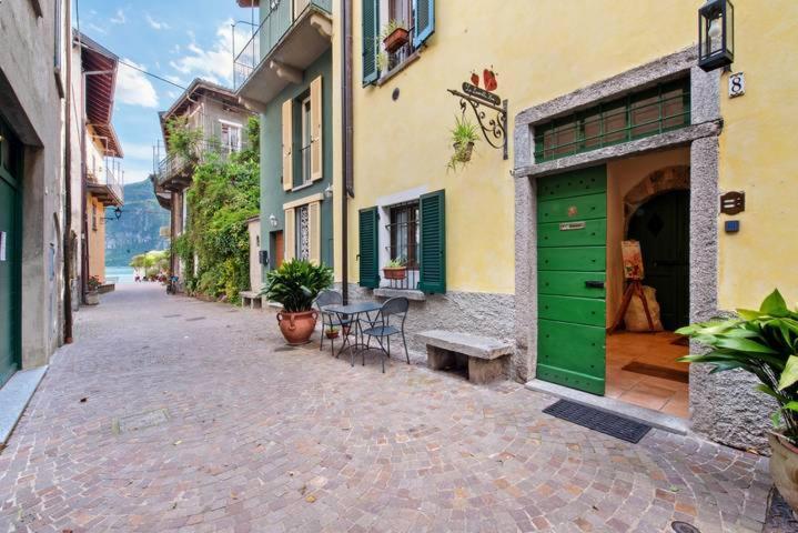 Le Coccinelle Home Манделло-дель-Ларио Экстерьер фото