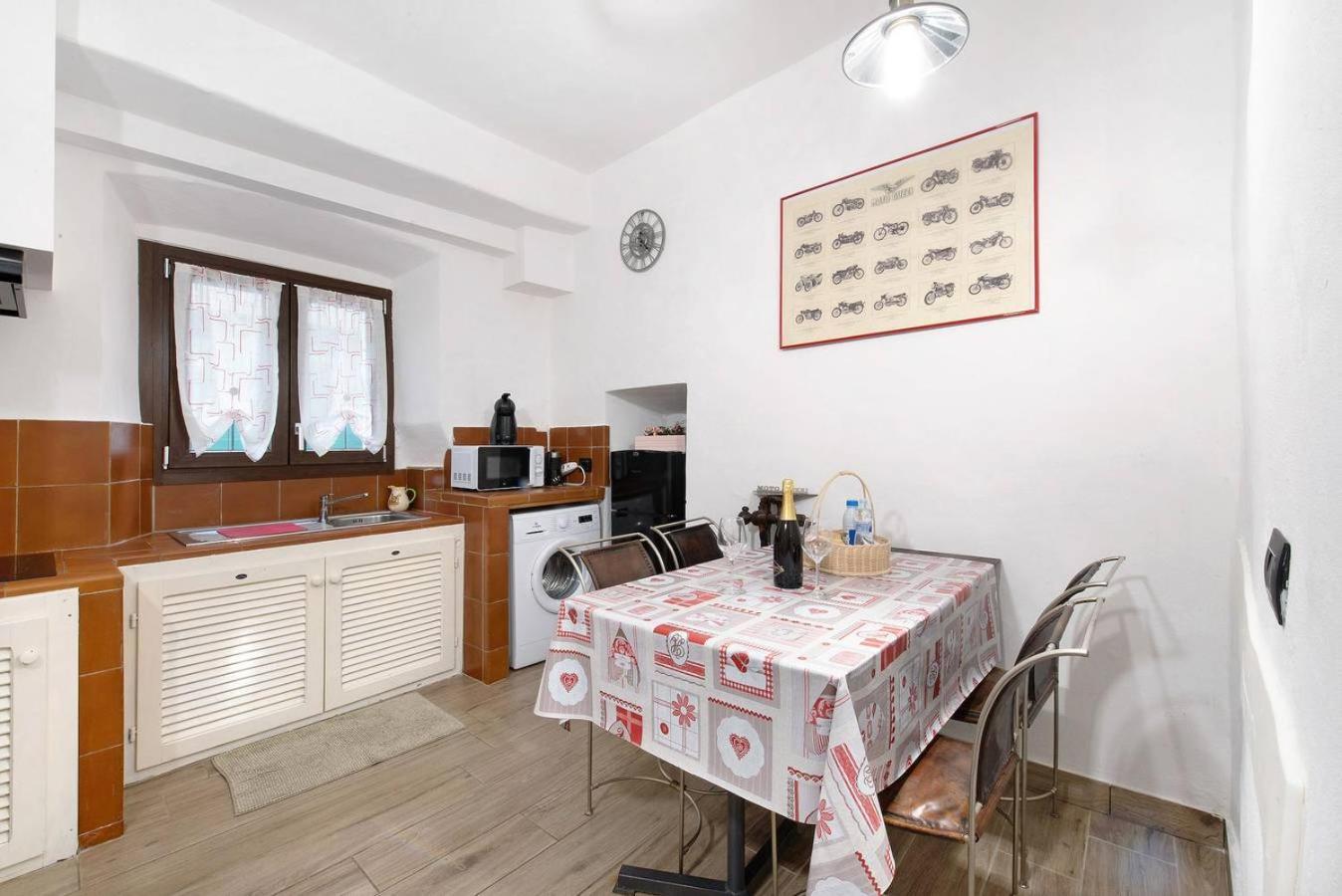Le Coccinelle Home Манделло-дель-Ларио Экстерьер фото
